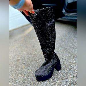 Dolls Kill Lamoda Lights on knee high platform boots. Worn once!